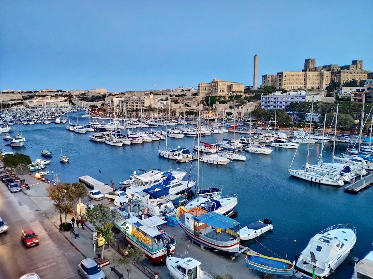 2 Bedroom, Central And Spacious Apartment With Sea View - 2 مسيدا المظهر الخارجي الصورة
