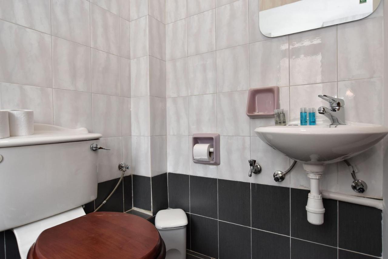2 Bedroom, Central And Spacious Apartment With Sea View - 2 مسيدا المظهر الخارجي الصورة